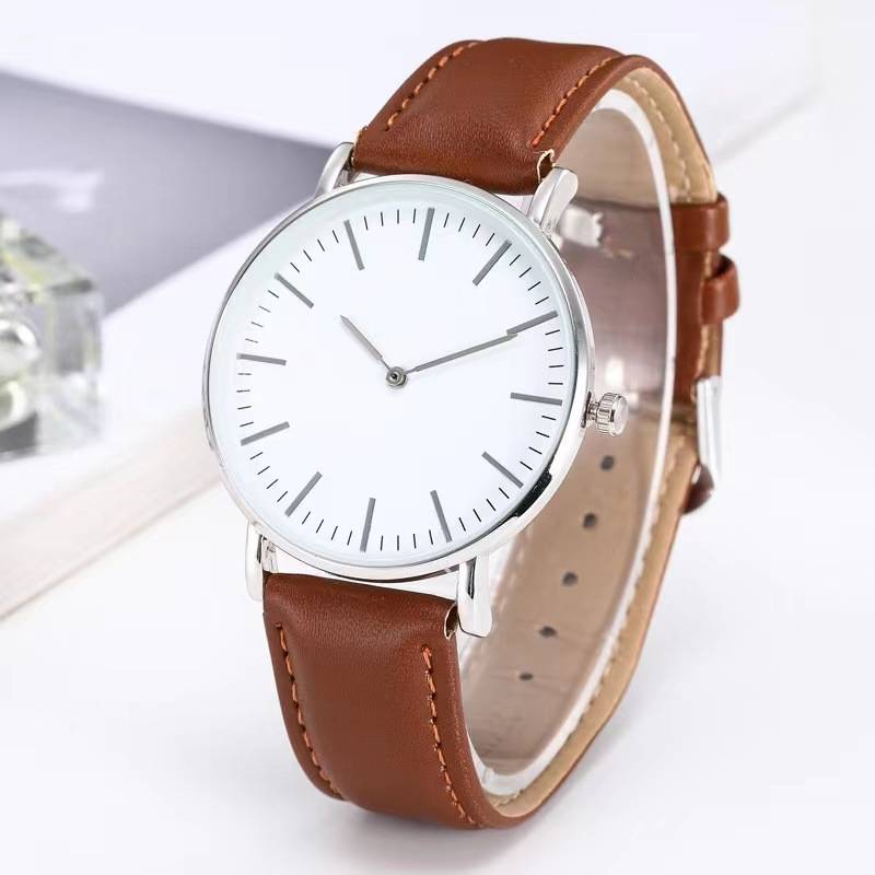 Simple Casual Scale Two-Hand Quartz Watch Classic Men's Watch